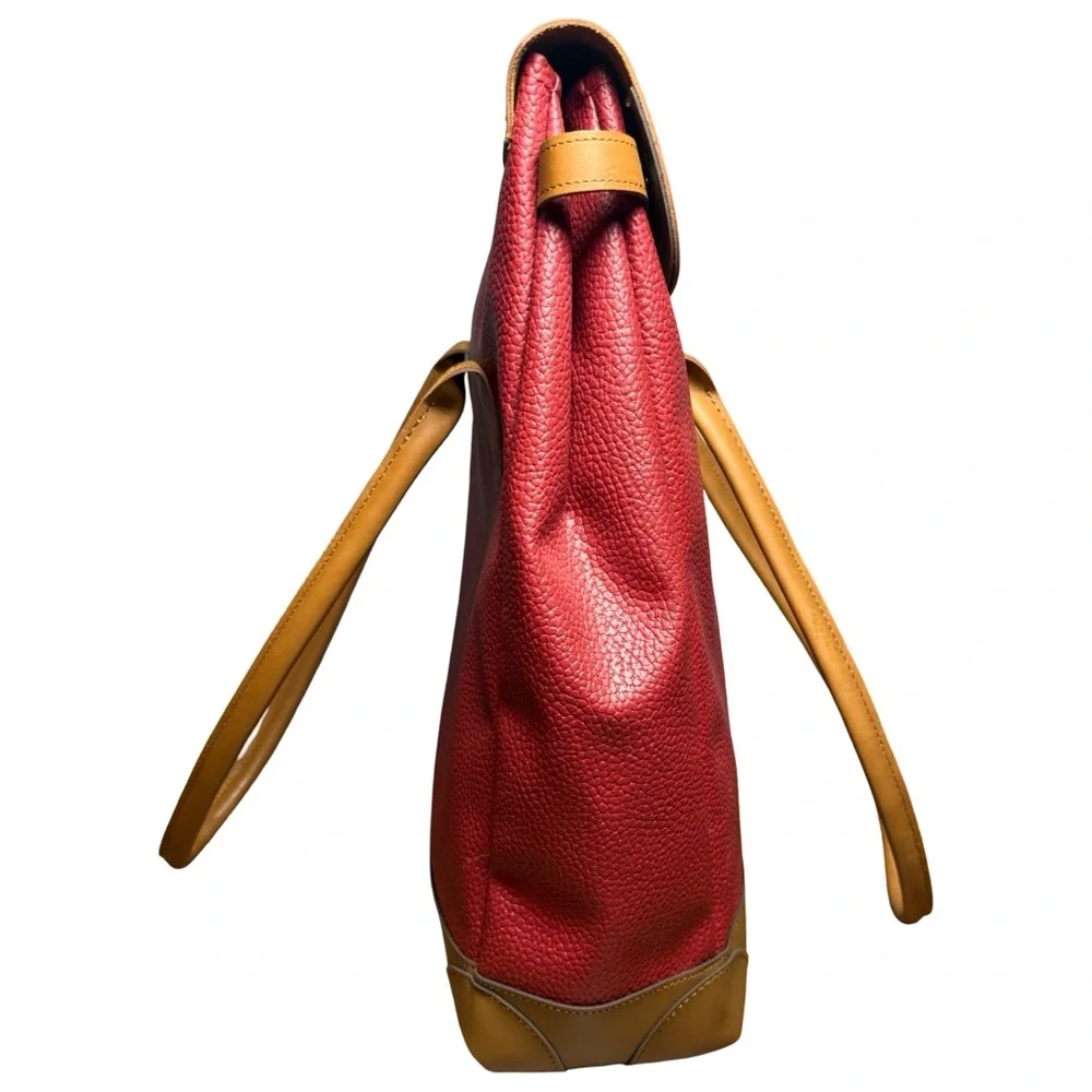 Lewis & Hyde Red Pebbled Tote with Genuine Leather Trim – excellent